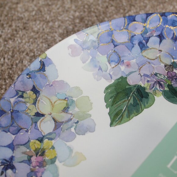 Soho Loft Purple White Hydrangea Flower Set of 4 11" Melamine Dinner Plates NWT - Picture 3 of 6